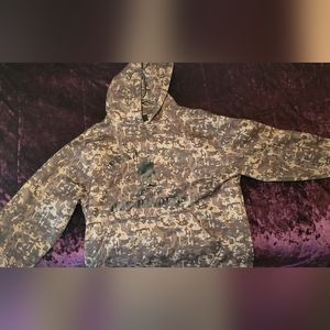 Texas Tech Extra large UA Hoodie